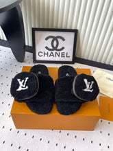 China Replica LV Women Shoes 91usd Only